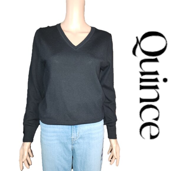 Quince Sweaters - Quince Australian Merino Wool V-Neck Sweater NWT Black Small